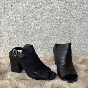 Steve Madden Black Peep-Toe Block Heels